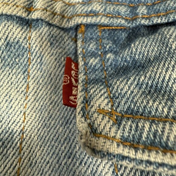 Vintage Levi’s Made In Canada Denim Jeans Trucker Jacket - Picture 4 of 7